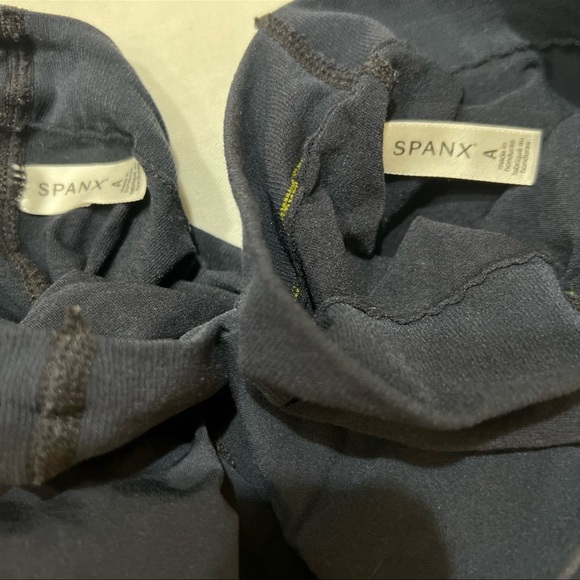 3 pairs Spanx Navy Tights Luxe Leg A - Picture 5 of 7
